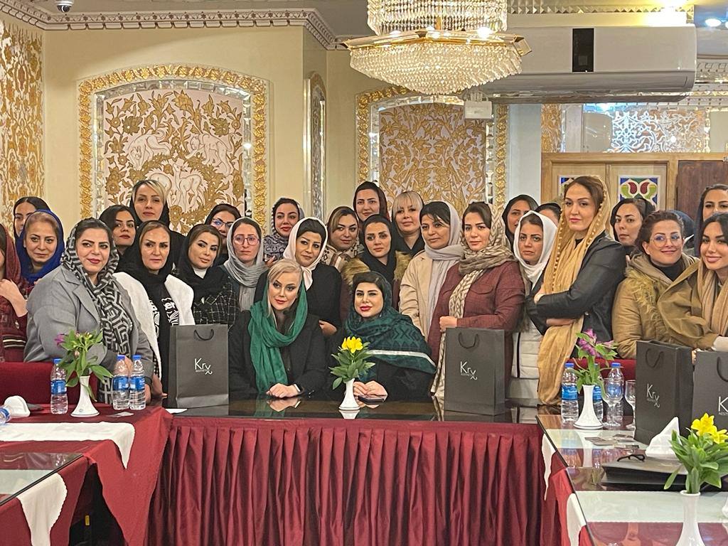 دوره پاکسازی پوست در اصفهان