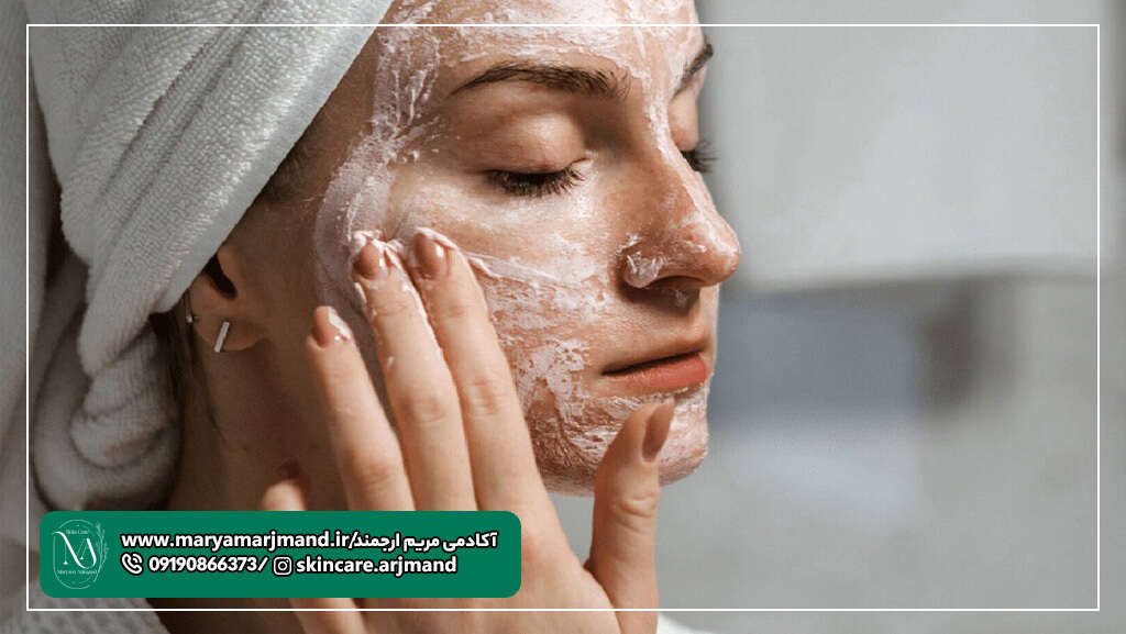 سر فصل‌های دوره فیشیال زرین شهر